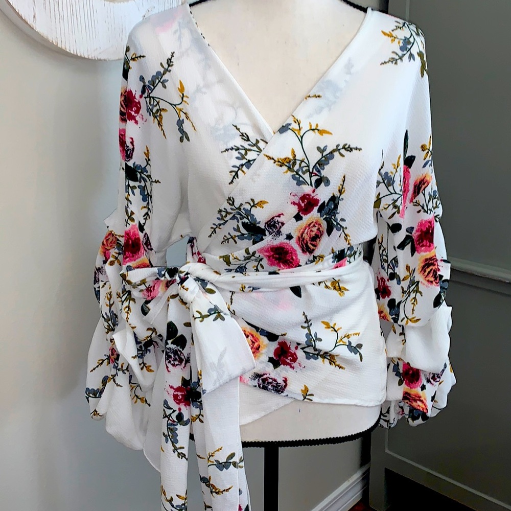 Floral wrap v neck blouse